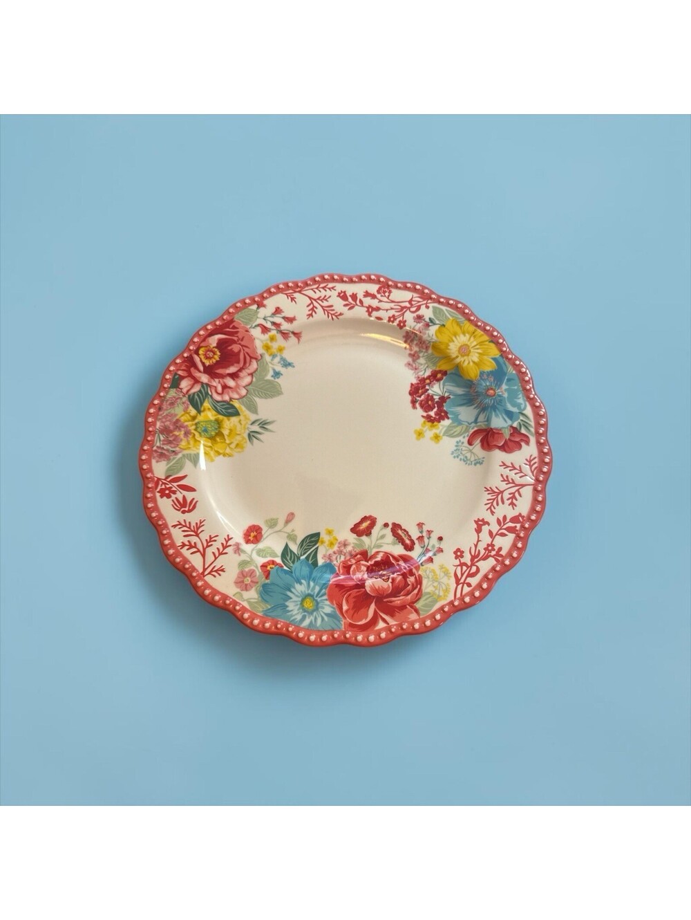 The Pioneer Woman Fancy Flourish Dinner Plates 10.5" Scalloped Set of 4 Coral - Picture 3 of 5